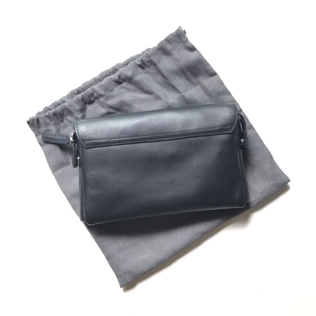 Ecco clutch shop