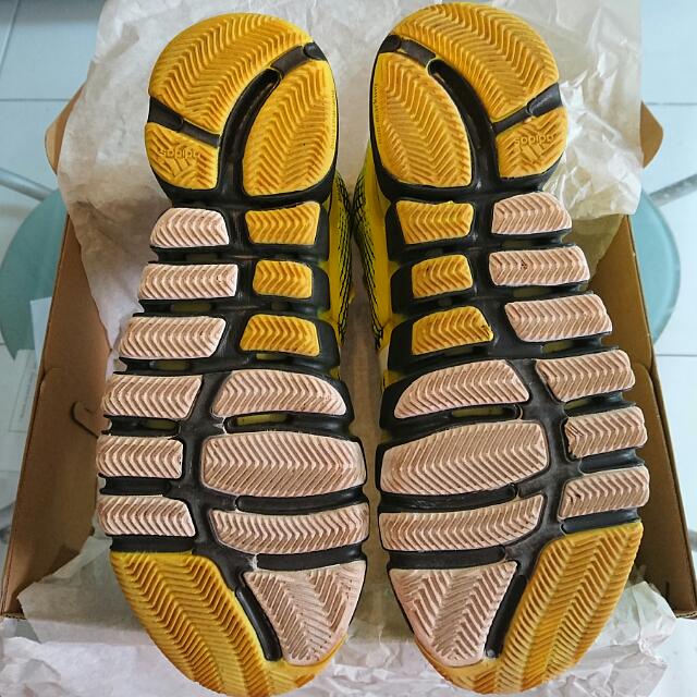 Adidas adipure deals crazyquick running shoes