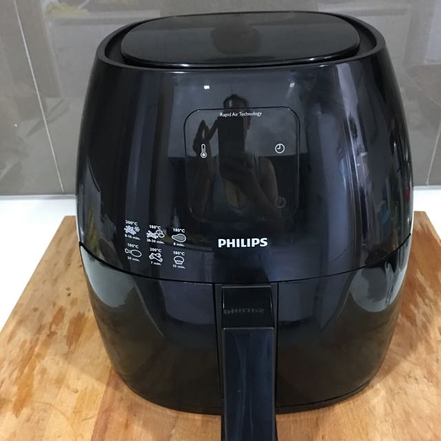 Phillips airfryer, TV & Home Appliances, Kitchen Appliances, Fryers on ...