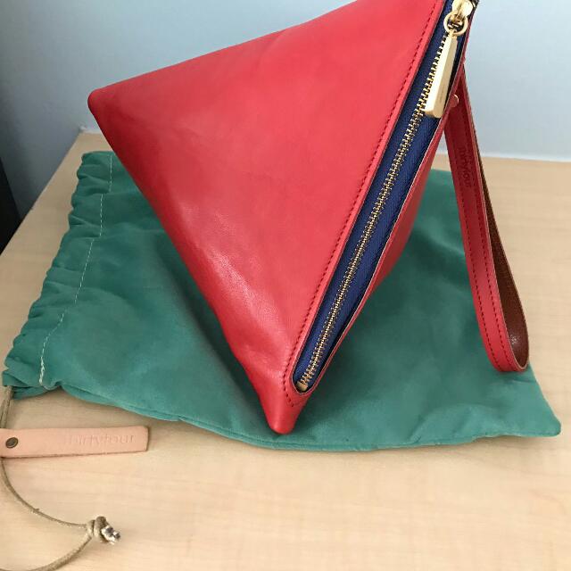 Thirtyfour Pyramid Bag Women s Fashion Bags Wallets Cross