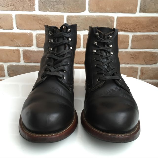 red wing wolverine