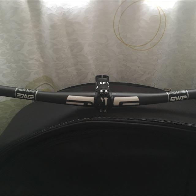 Enve SWP CF Handlebar Sports Equipment Bicycles Parts