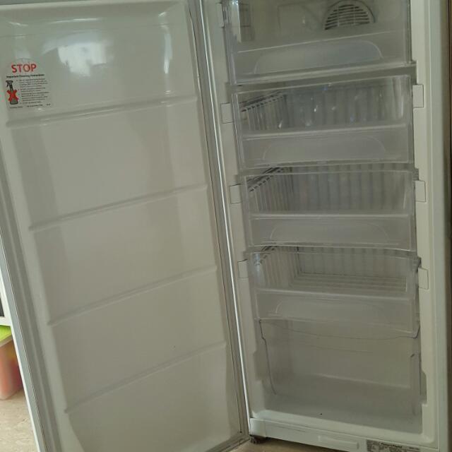 Fisher Paykel E150l Upright Freezer Tv Home Appliances Kitchen Appliances Refrigerators Freezers On Carousell