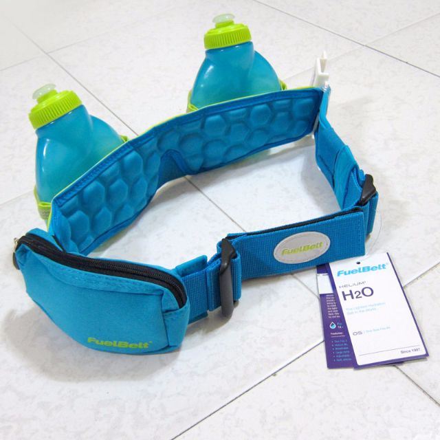 Fuel Belt Helium H2O Hydration and Running belt Sports Equipment Sports Games Water Sports on Carousell