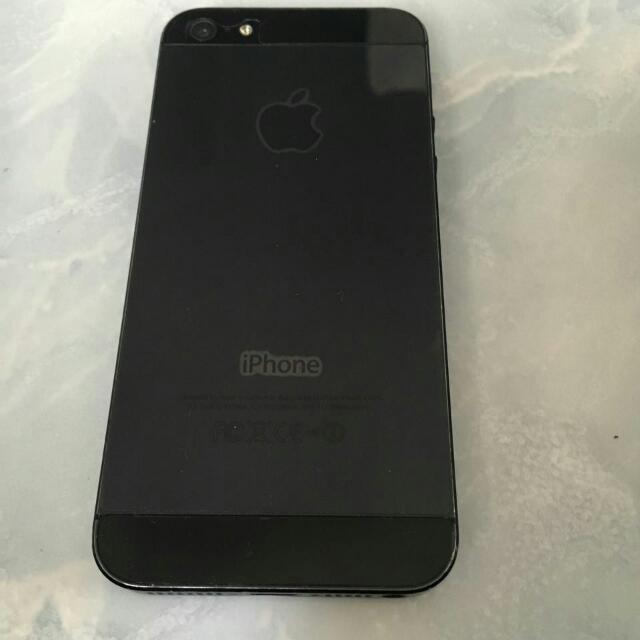 Iphone 5 (Category: iPhone Others) located in Subang Jaya. Submitted by medina89 (Listing ID 87657969, Image 2). Description: Iphone 5 Price:RM800 Interested whatsup:018-3629513.