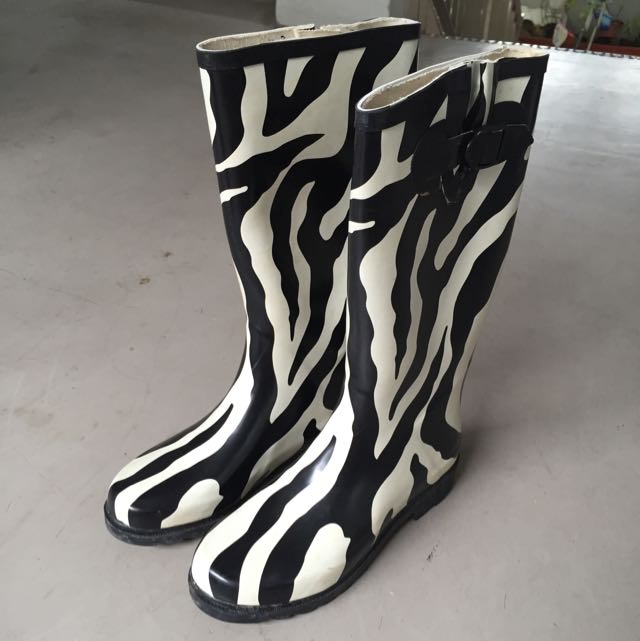 zebra print rain boots