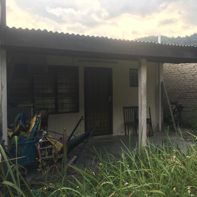 Rumah Teres Setingkat Di Taman Meru 2c Ipoh Property For Sale On Carousell