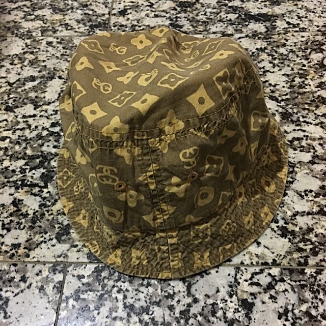 Stussy x LV Monogram Bucket Hat, Men's Fashion, Watches & Accessories, Caps  & Hats on Carousell