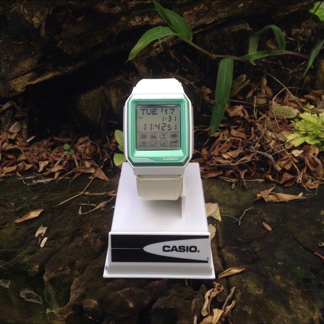 CASIO データバンク INVISIBLE MACHINE VDB-101 Vintage Casio VDB-101 Touch Screen Watch from 1995