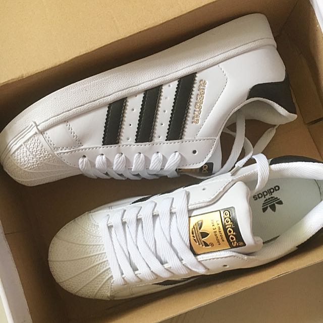 adidas superstar gold label