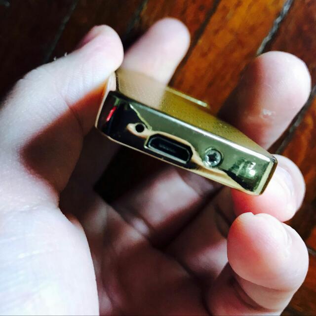 USB Lighter (Category: Electrical, Adaptors & Sockets) located in Singapore. Submitted by nova234 (Listing ID 87828583, Image 3). Description: .