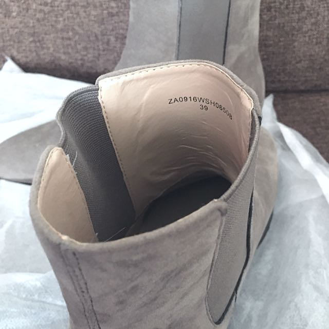 Zalora Suede Chelsea Boots Women s Fashion Footwear Boots on Carousell