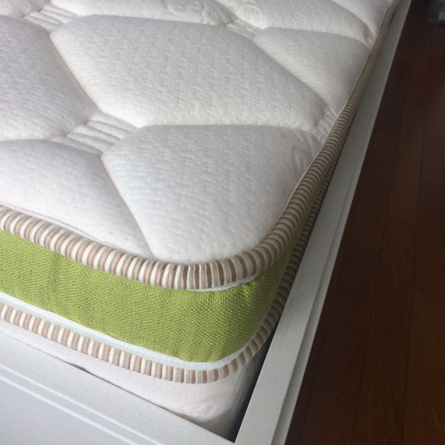 Luxury Mylatex Pocket Spring King Size Mattress Furniture Beds