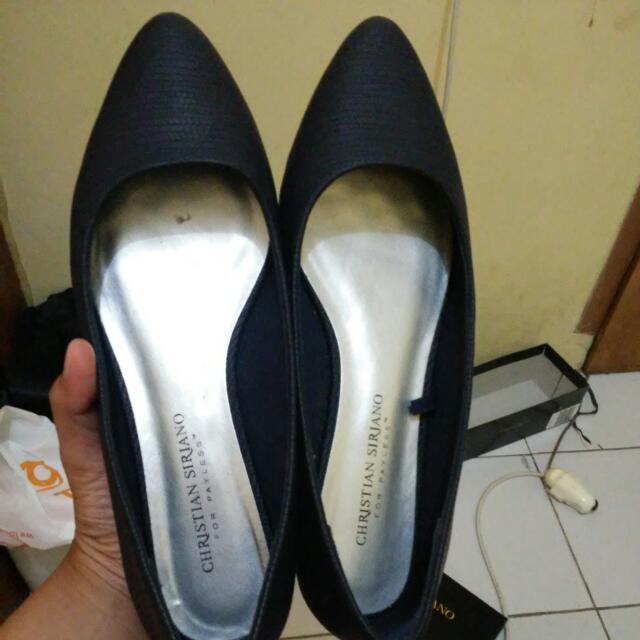 Christian siriano shoes discount harga