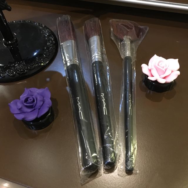 Take All Kuas Brush Makeup Mac Replika Kesehatan Kecantikan Rias Wajah Di Carousell