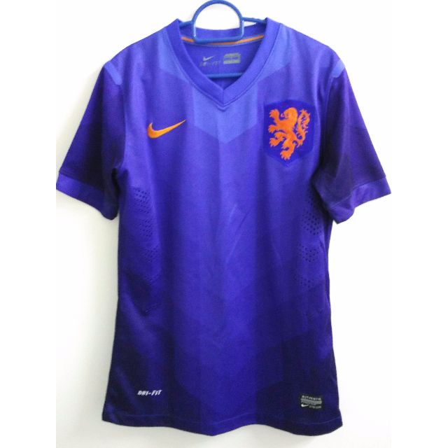 Nike PSG Player Issue Jersey, Men's Fashion, Activewear on Carousell