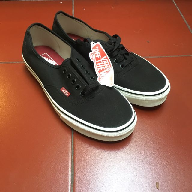 jual vans authentic Rated 4.6/5 based 