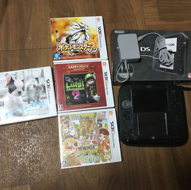 2ds 新手入門超值包99 新主機 4片經典遊戲非3ds 電玩 電玩主機在旋轉拍賣