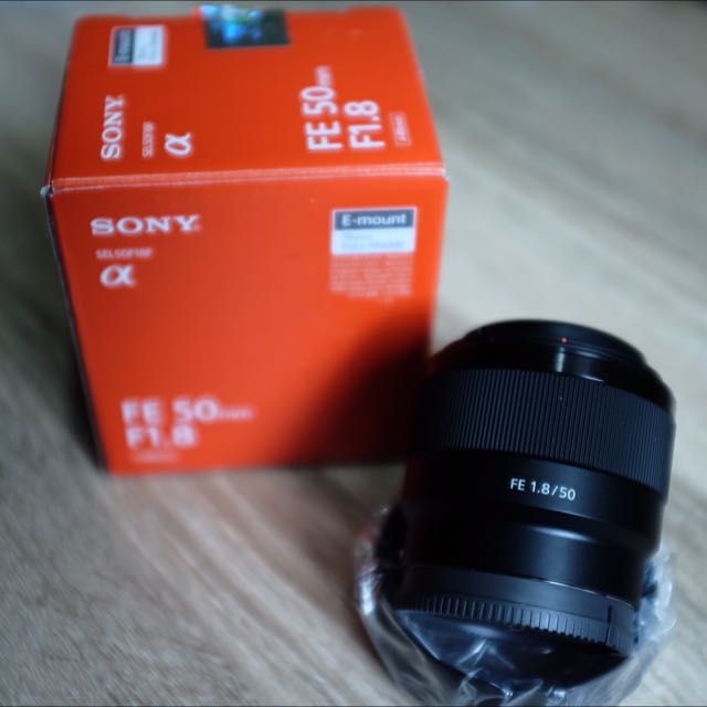 Jual Lensa Sony Fe 50mm F1 8 Photography On Carousell