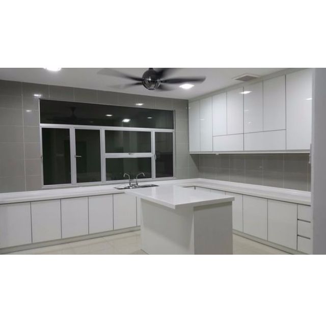 Kitchen Cabinet 4g Glass Home Furniture Furniture On Carousell