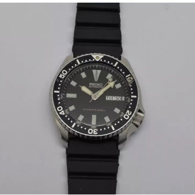 RARE SEIKO 7S26-0029 SINGAPORE MODEL AUTOMATIC DIVERS MENS WATCH, Luxury,  Watches on Carousell