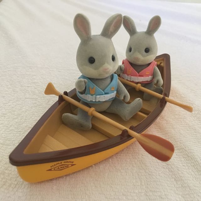 sylvanian families canoe set