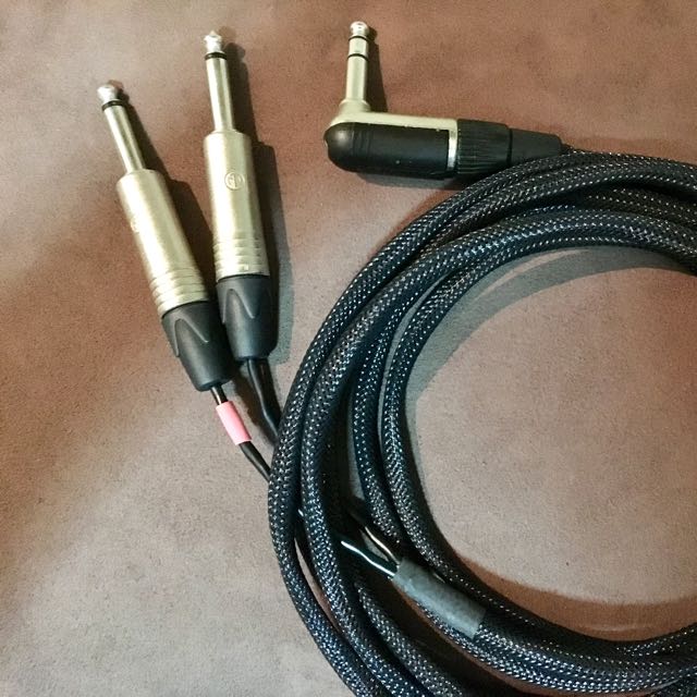 TRS To 2x Quarter Inch Cable, Computers & Tech, Parts & Accessories