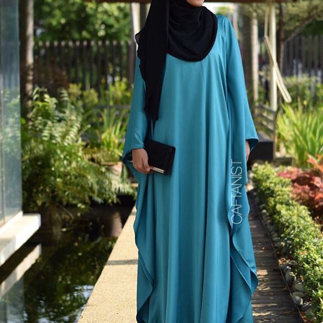 Kaftan dress for dinner best sale