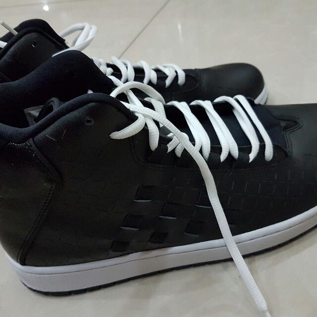 beli nike air jordan original