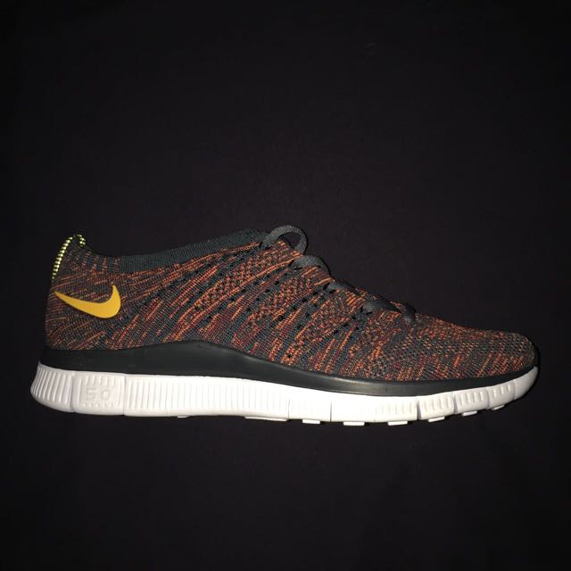 nike free flyknit nsw mens brown