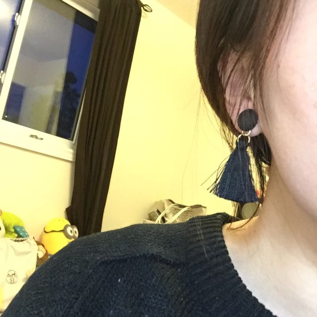 Earring (Category: Accessories) located in Toronto. Submitted by tinymaimai (Listing ID 88515816, Image 2). Description: .