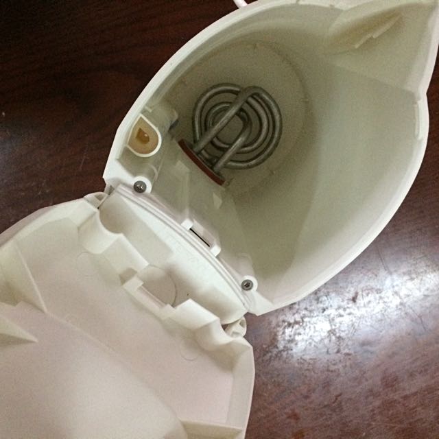 Electric Kettle Tefal Model 208, TV & Home Appliances, Kitchen Appliances, Kettles & Airpots on