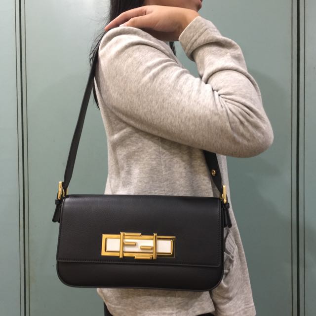 Repriced Authentic Fendi 3Baguette Shoulder Flap Bag Luxury Bags Wallets on Carousell