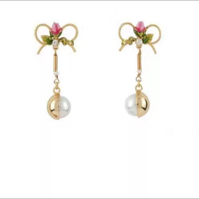 Les Nereides Earrings Women S Fashion Jewelry On Carou