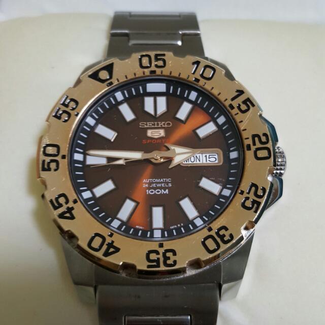 SEIKO 5 SPORTS AUTOMATIC MONSTER MODEL SRP488K1 Mens Watch