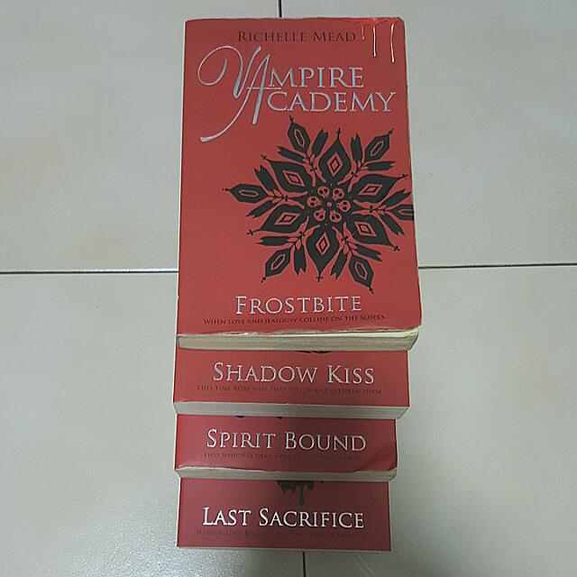 4 5 Vampire Academy Richelle Mead Series Books Stationery