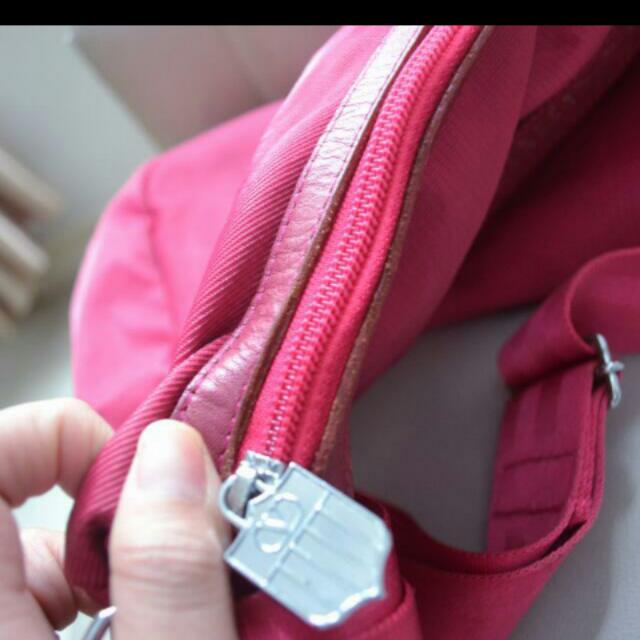 Maison best sale valentino tas
