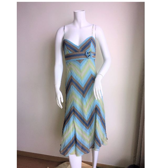 Bcbg hotsell chevron dress