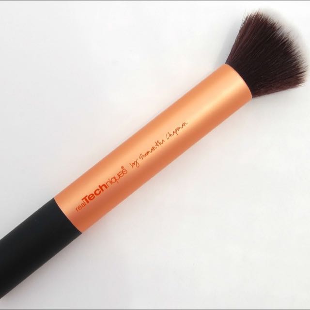 Buffing Brush by Real Techniques, Beauty & Personal Care, Face, Makeup ...