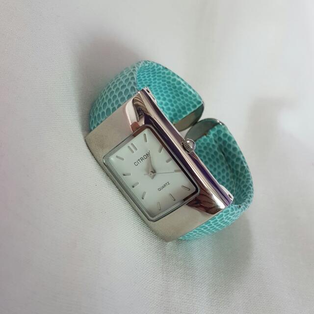 Citron Quartz Watch w. Turquoise Snap Strap, Women's Fashion, Watches ...