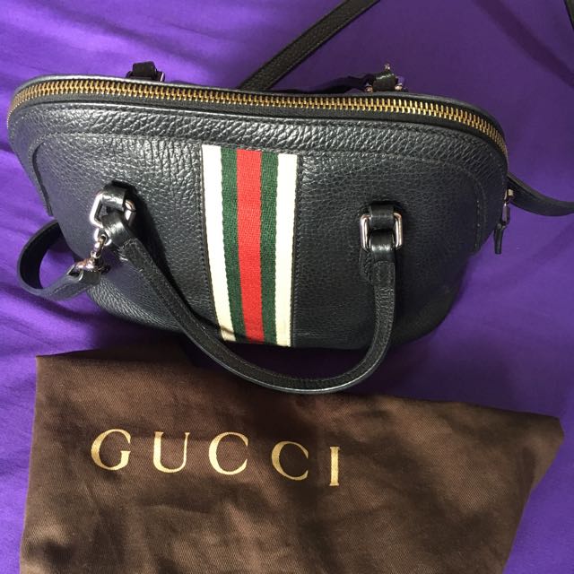 Gucci alma small, Barang Mewah, Tas & Dompet di Carousell