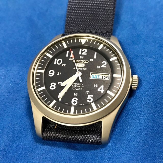 seiko snzg11