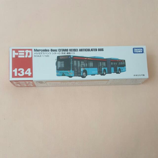 tomica articulated bus