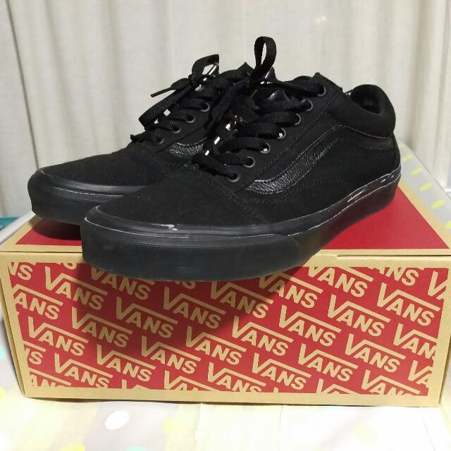All black hotsell old school