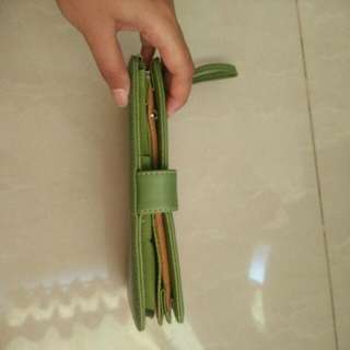 Dompet Besar