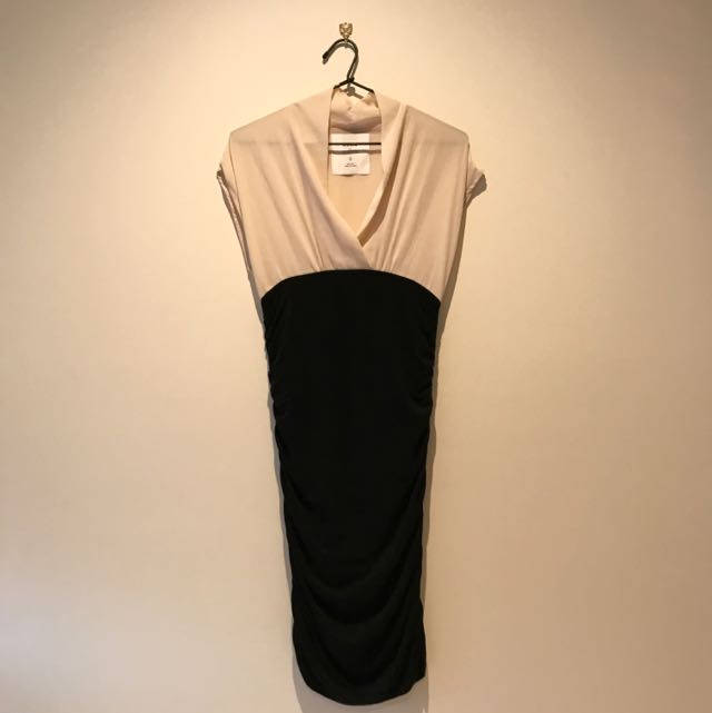 Aggie By Tomo Full Body Dress Women S Fashion Clothes On Carousell