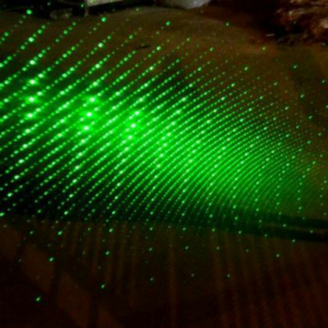 Laser Pointer (Category: Printers, Scanners & Copiers) located in Singapore. Submitted by ydxsp (Listing ID 84815720, Image 3). Description: Knightric Brand new in box Super bright Zoomable Green beam Light Laser Pointer Can see the long laser beam itself Package includes: Laser Pointer One 18650 Battery Battery Charger Key to Safety Lock Star Pattern Lens Key chain Rope Laser beam is adjustable Max Lumens Used for PowerPoint presentation Good fo