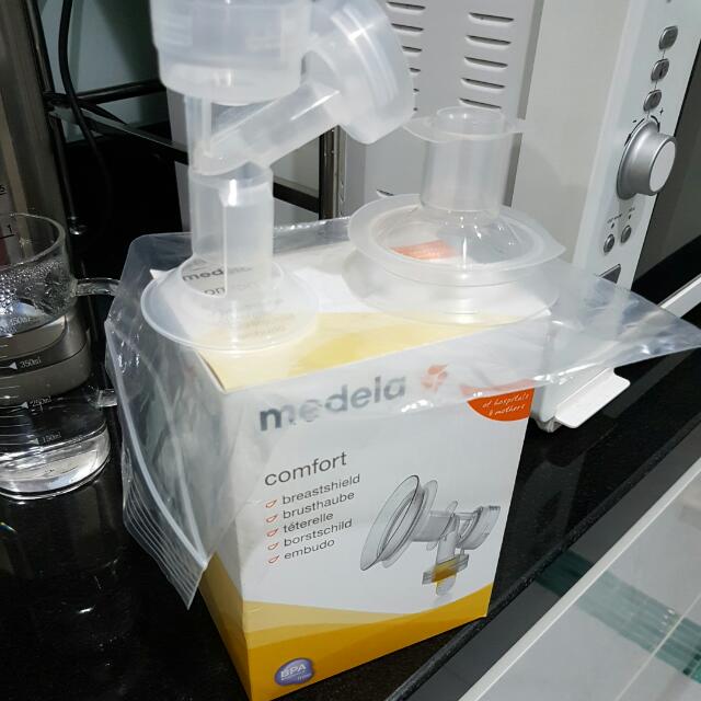 Medela Comfort Breast Shield As Good As New Babies Kids Nursing Feeding On Carousell