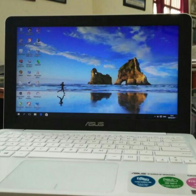 Notebook Asus E202s 11 Inc White Elektronik Komputer Desktop Di Carousell