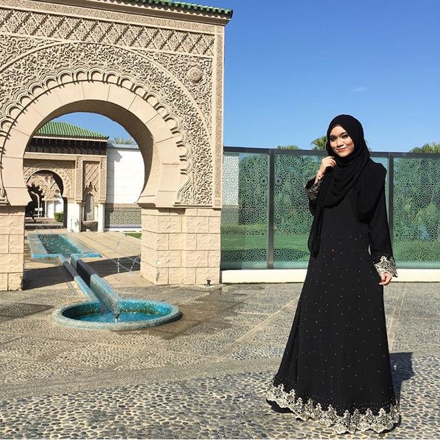 Medina abaya clearance